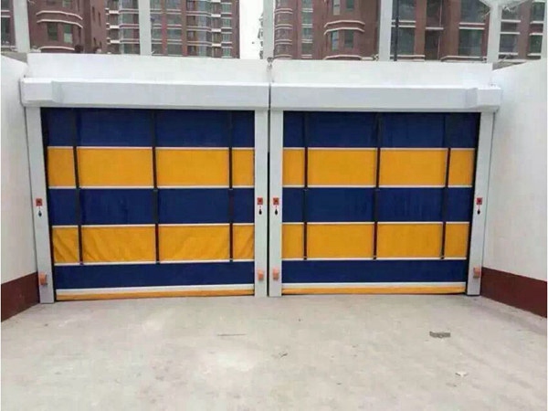 快速堆積門(mén)